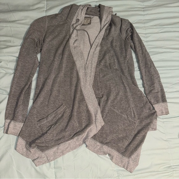 EUC Women’s Evy’s Tree Nicole Cardigan Size Small - Picture 3 of 5